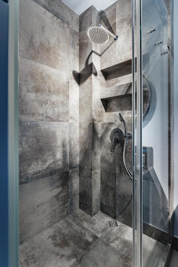 Vip With Sea View In شقة
